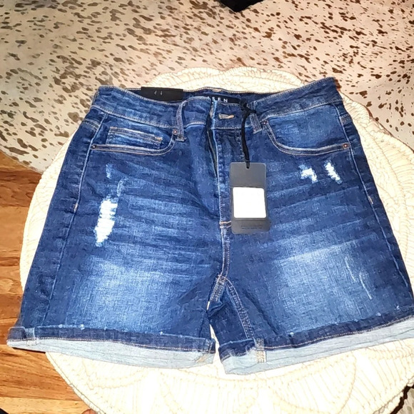 Risen Jean Shorts NWT - Picture 1 of 5